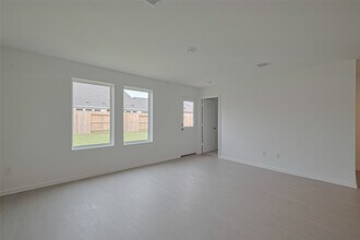 28930 Rustic Windmill Wy in Hockley, TX - Building Photo - Building Photo