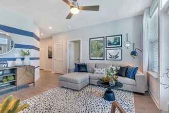 Alta Croft in Charlotte, NC - Building Photo - Building Photo