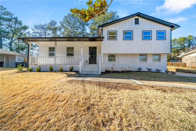 property at 1113 Brook Ave