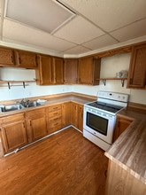 14 E 3rd St in Bloomsburg, PA - Foto de edificio - Building Photo