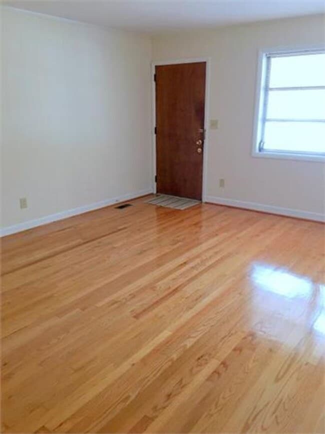 property at 1112 Brennen Rd