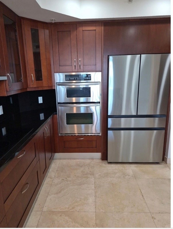 property at 3630 Gardens Pky