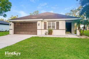 25904 Prada Dr in Punta Gorda, FL - Building Photo