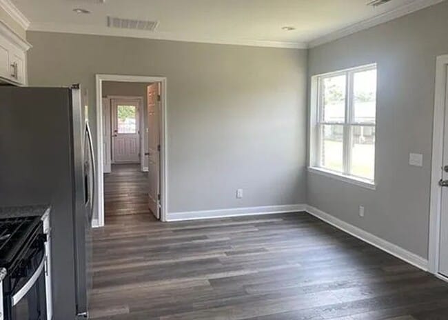 property at 234-236 W Winchester St