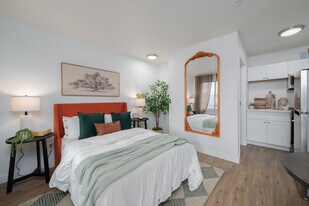 The Theodore in Tacoma, WA - Building Photo