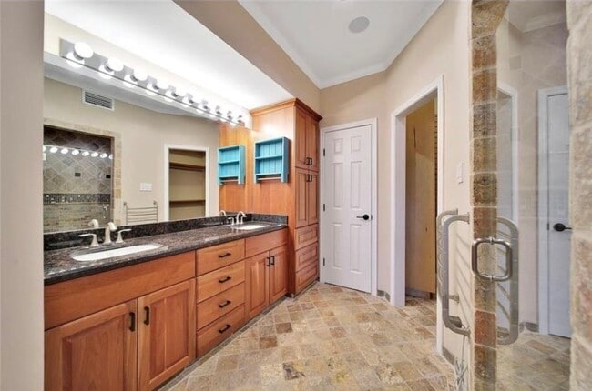 property at 12922 Lentando Dr