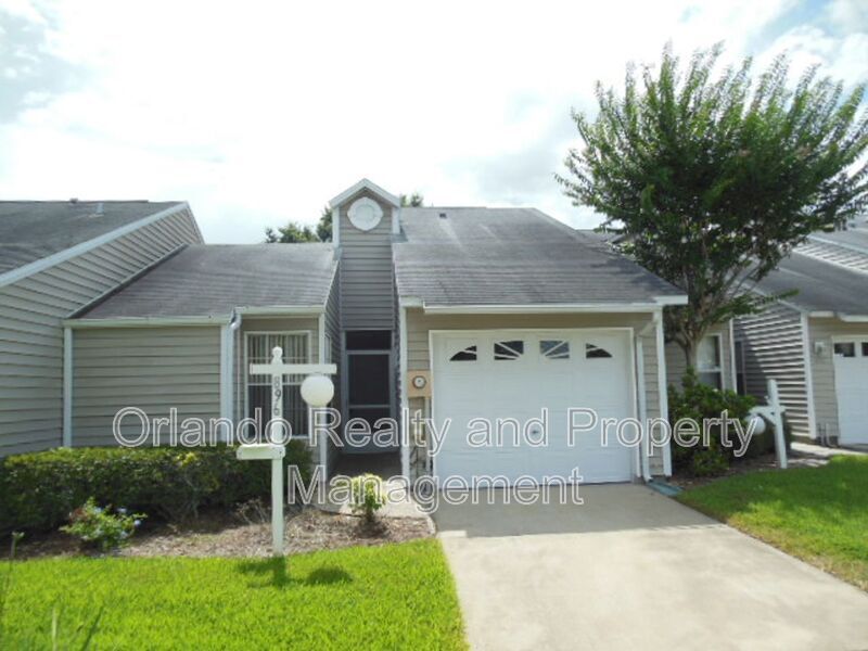 896 Northshore Ct in Casselberry, FL - Building Photo