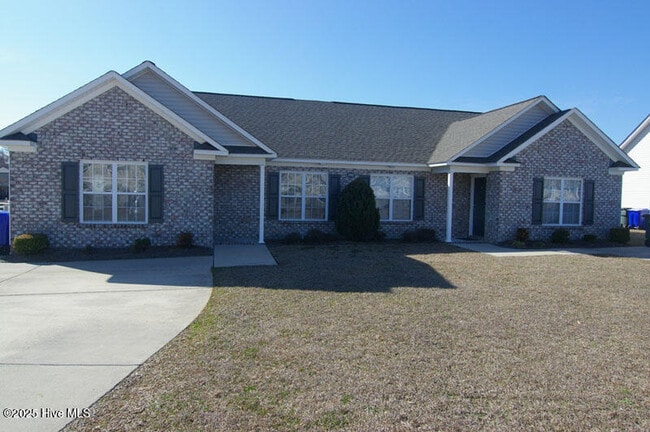 property at 2517 Saddleback Dr