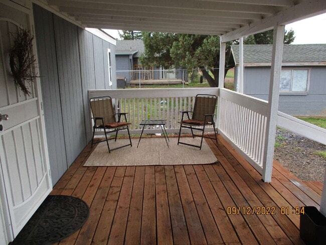 4027 White Mountain Rd in Lakeside, AZ - Building Photo - Building Photo