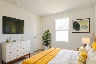 684 Savanac St SE in Bolivia, NC - Foto de edificio - Building Photo