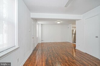 1208 Webster St in Philadelphia, PA - Building Photo - Building Photo