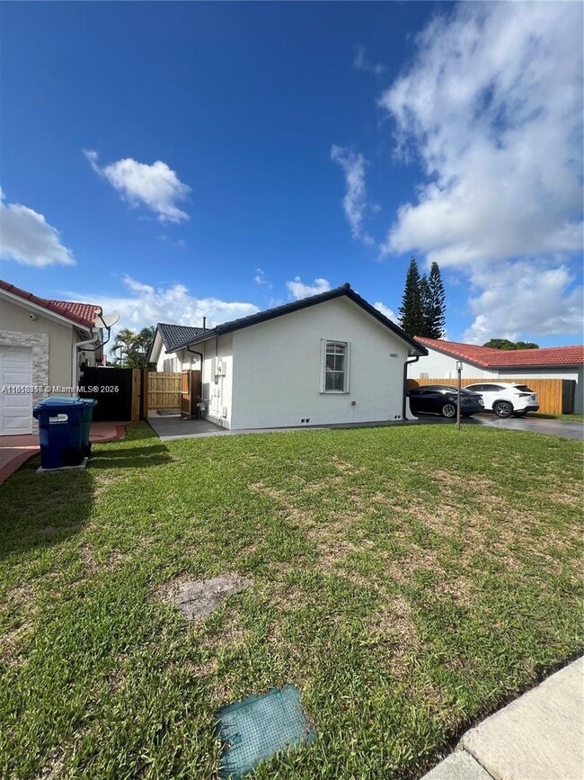 14813 SW 171st Ter, Unit Efficiency in Miami, FL - Building Photo - Building Photo