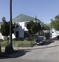 111 N Catalina St Apartments