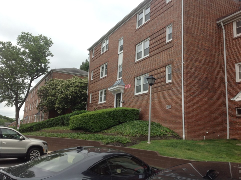 Graduate Gardens Apartments in College Park, MD - Foto de edificio