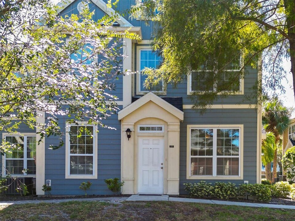 5721 Soldier Cir in Sarasota, FL - Building Photo