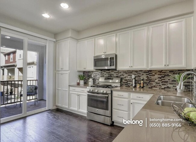 1582 McCandless Dr in Milpitas, CA - Building Photo - Building Photo