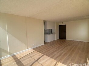 2740 Kuilei St in Honolulu, HI - Building Photo - Building Photo