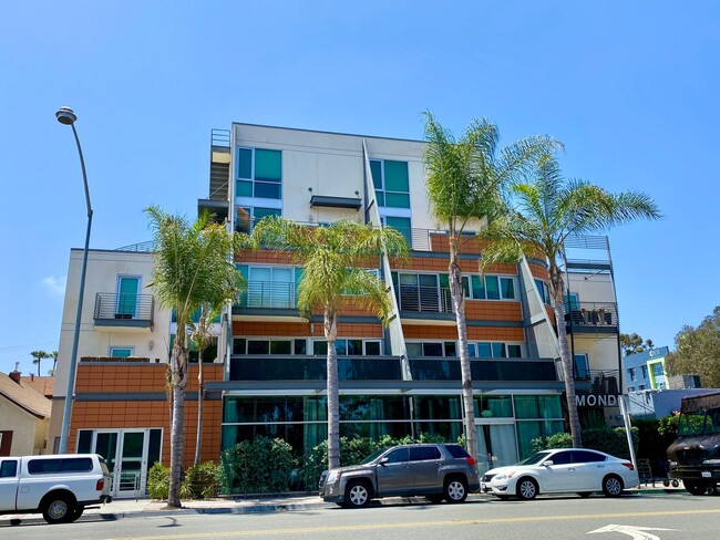 3980 9th Ave in San Diego, CA - Foto de edificio - Building Photo