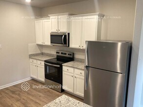 8212 Sunberry Shadow Dr in Houston, TX - Foto de edificio - Building Photo