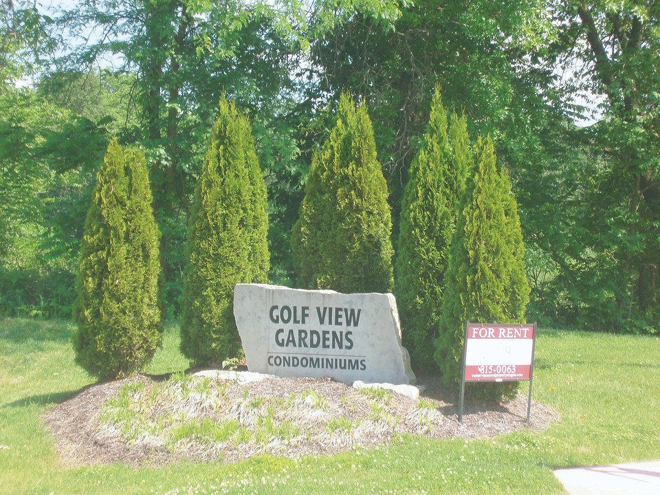 Golf View Gardens Apartments in Columbia, MO - Foto de edificio