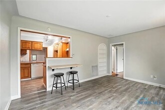 533 W 8th St in Perrysburg, OH - Building Photo - Building Photo