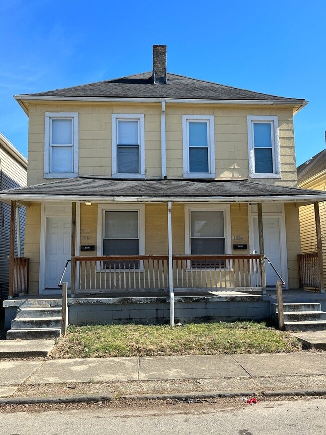 property at 1862-1864-1864 S 6th St