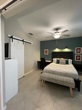 5723 Keaton Springs Dr, Unit Darling Suite in Lakeland, FL - Building Photo - Building Photo