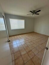 22877 Adrienne Ave in Moreno Valley, CA - Foto de edificio - Building Photo