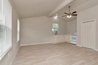 211 Stiles St-Unit -A in Houston, TX - Building Photo - Building Photo