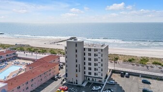 250 Shore Rd in Long Beach, NY - Building Photo