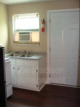 248 Ferrill St in Savannah, GA - Building Photo - Building Photo