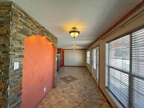 6400 Trujillo Rd SW in Albuquerque, NM - Building Photo - Building Photo