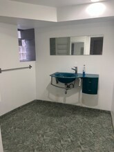 1239 W Foster Ave, Unit G in Chicago, IL - Building Photo - Building Photo
