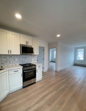 115 Orleans St, Unit 7 in Boston, MA - Building Photo - Building Photo