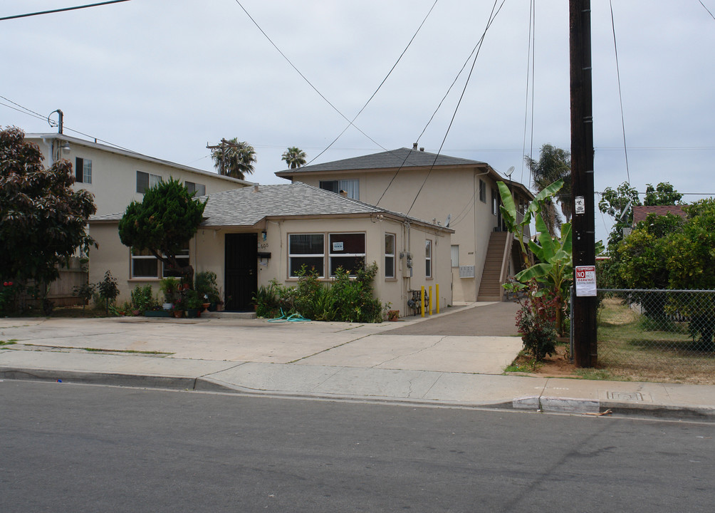 608 7th St in Imperial Beach, CA - Building Photo