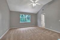 718 3rd St NE photo'