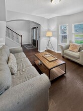 674 Red Oak Ln in Hinesville, GA - Building Photo - Building Photo