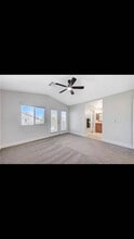 250 Bailey Island Dr in Henderson, NV - Foto de edificio - Building Photo