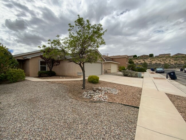 7708 Eagle Ave NW in Albuquerque, NM - Building Photo - Building Photo