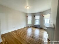 158 Boston St photo'