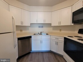 2018 Walnut St in Philadelphia, PA - Building Photo - Building Photo