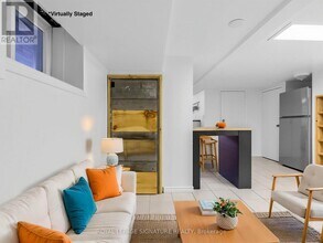 465 Margueretta St in Toronto, ON - Building Photo - Building Photo