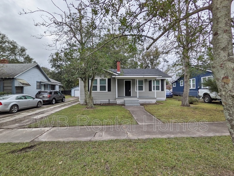 822 Mackinaw St in Jacksonville, FL - Building Photo