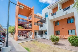 1005 E 8th St in Tempe, AZ - Building Photo
