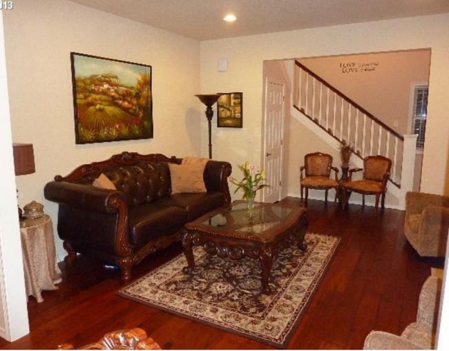 12545 SE Clinton Ct in Portland, OR - Building Photo - Building Photo