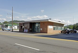 Carsons Corner in Chattanooga, TN - Building Photo - Building Photo