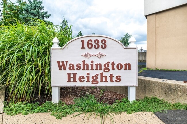 1633 Washington Blvd in Stamford, CT - Building Photo - Building Photo