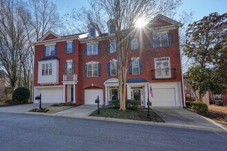 3803 Waters Edge Trail in Roswell, GA - Building Photo - Building Photo