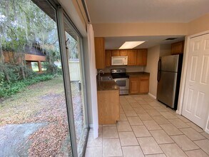 501 N Hawley St in Eustis, FL - Building Photo - Building Photo