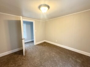 711 Parsonage St in Elizabeth City, NC - Building Photo - Building Photo